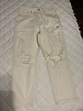 American Eagle Outfitters White Distressed Women's Jeans